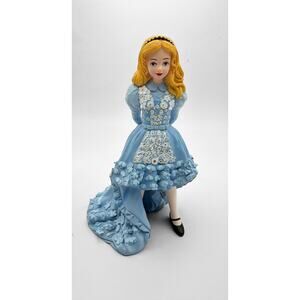 Disney Showcase 2020 ALICE In Wonderland Couture de Force Figurine #6008694